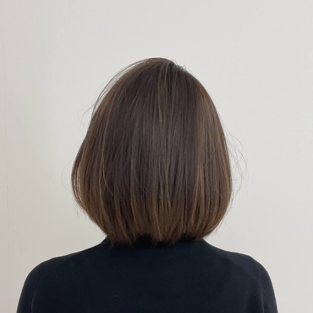 ヘナの後の普通のカラーは染まりにくいという事で10ではありませんでしたが、使用しているヘナの種類（沖縄産など）安心して使えるところはとても良いと思いました。マッサージも気持ち良く、空間も落ち着いていて良かったです。担当の方もとても素敵な方でした。ありがとうございました。